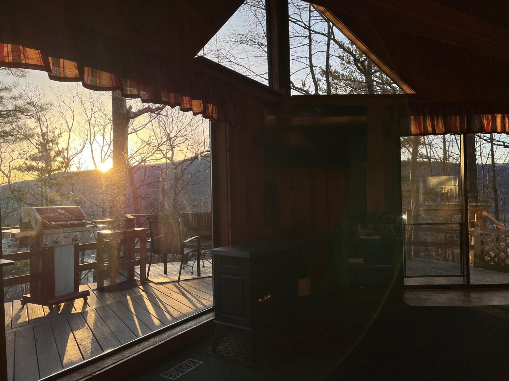 10 Miles Away From The Heart Of It All! Pigeon Forge Rom bilde
